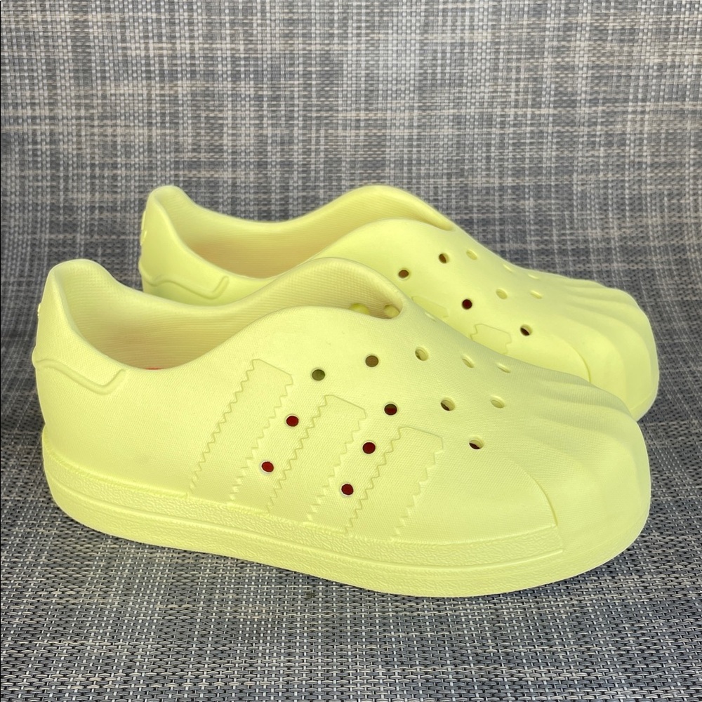 Adidas Kids AdiFOM Superstar 360 Pulse Yellow Slip-On Sneakers shoes Unisex 13